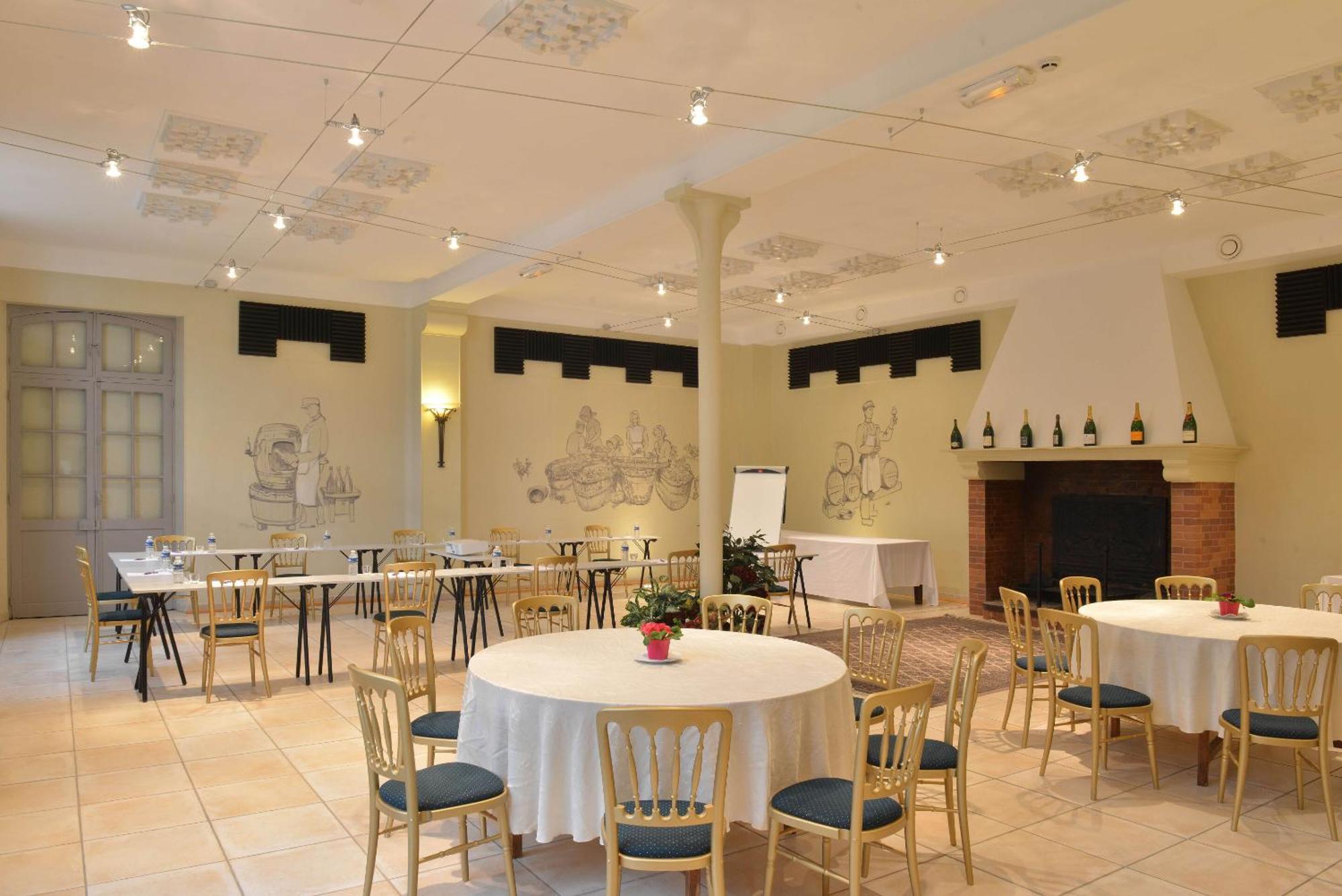 Hotel Castel Jeanson Ay-Champagne Exterior foto