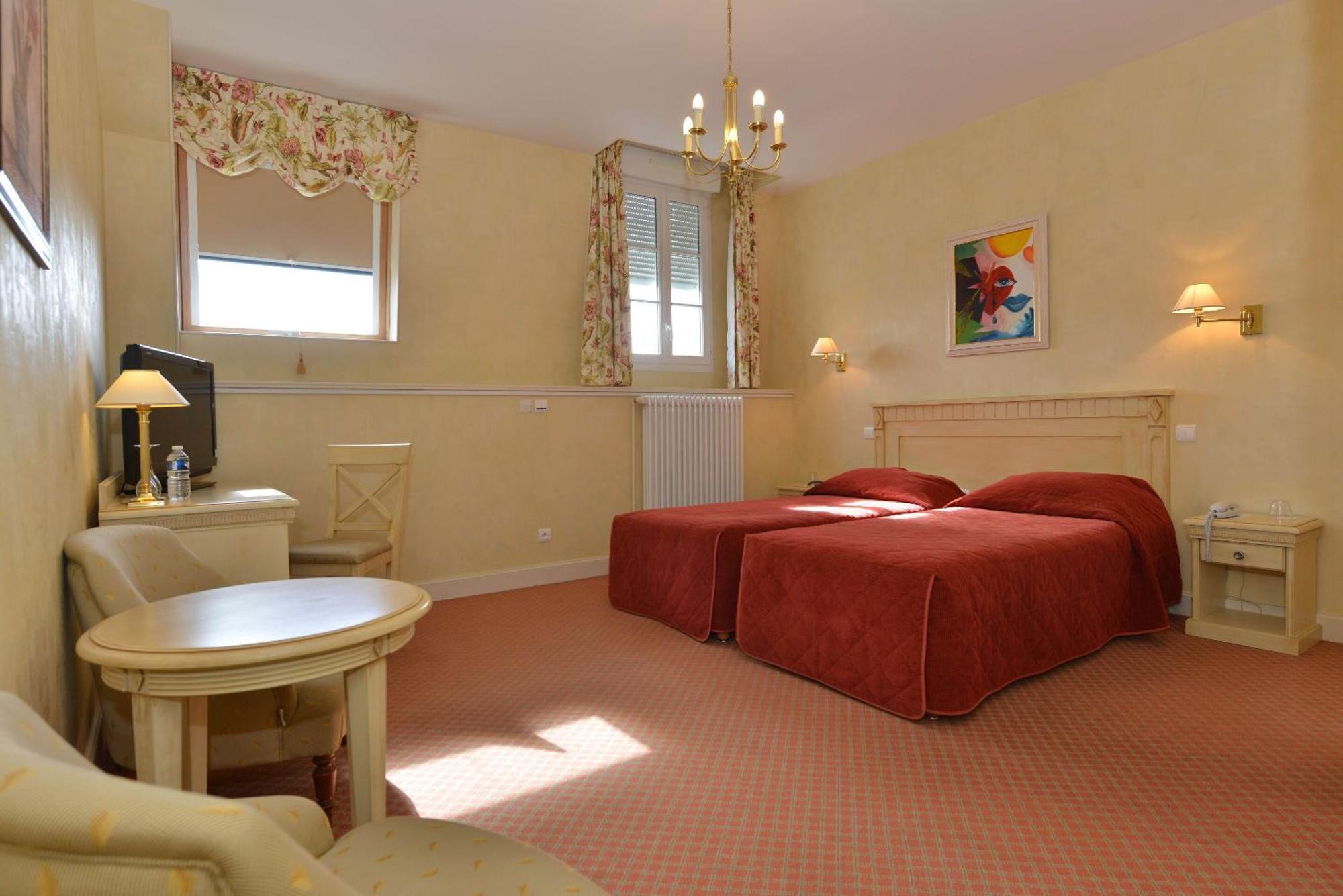 Hotel Castel Jeanson Ay-Champagne Quarto foto